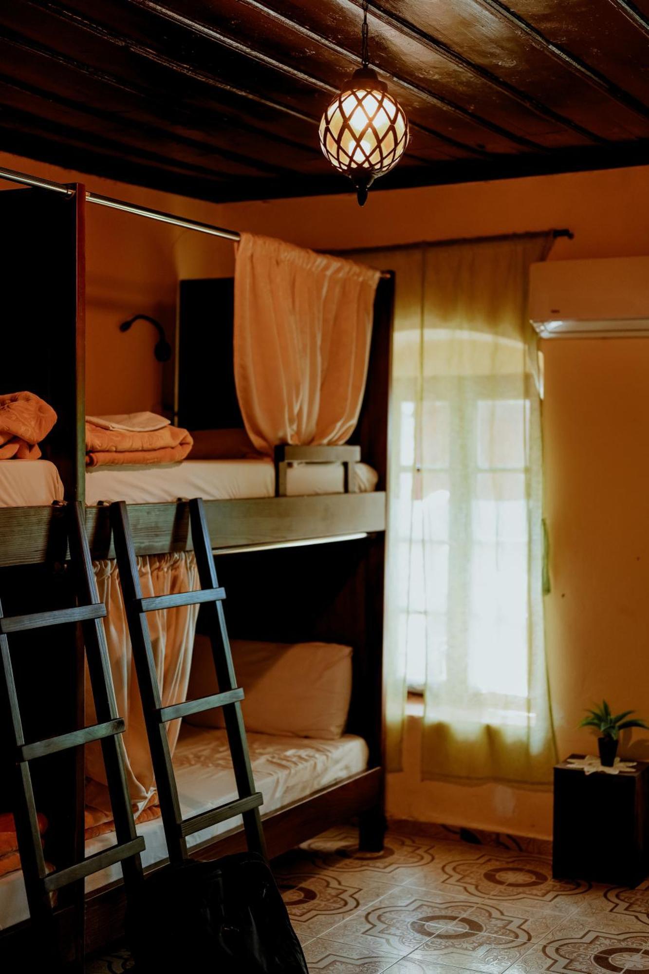 Berat Backpackers Hostel Exterior foto