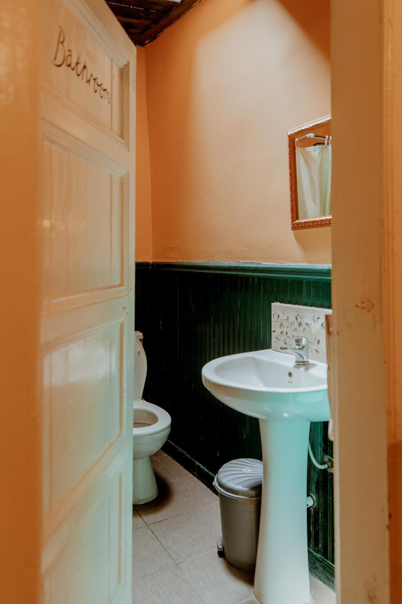 Berat Backpackers Hostel Exterior foto