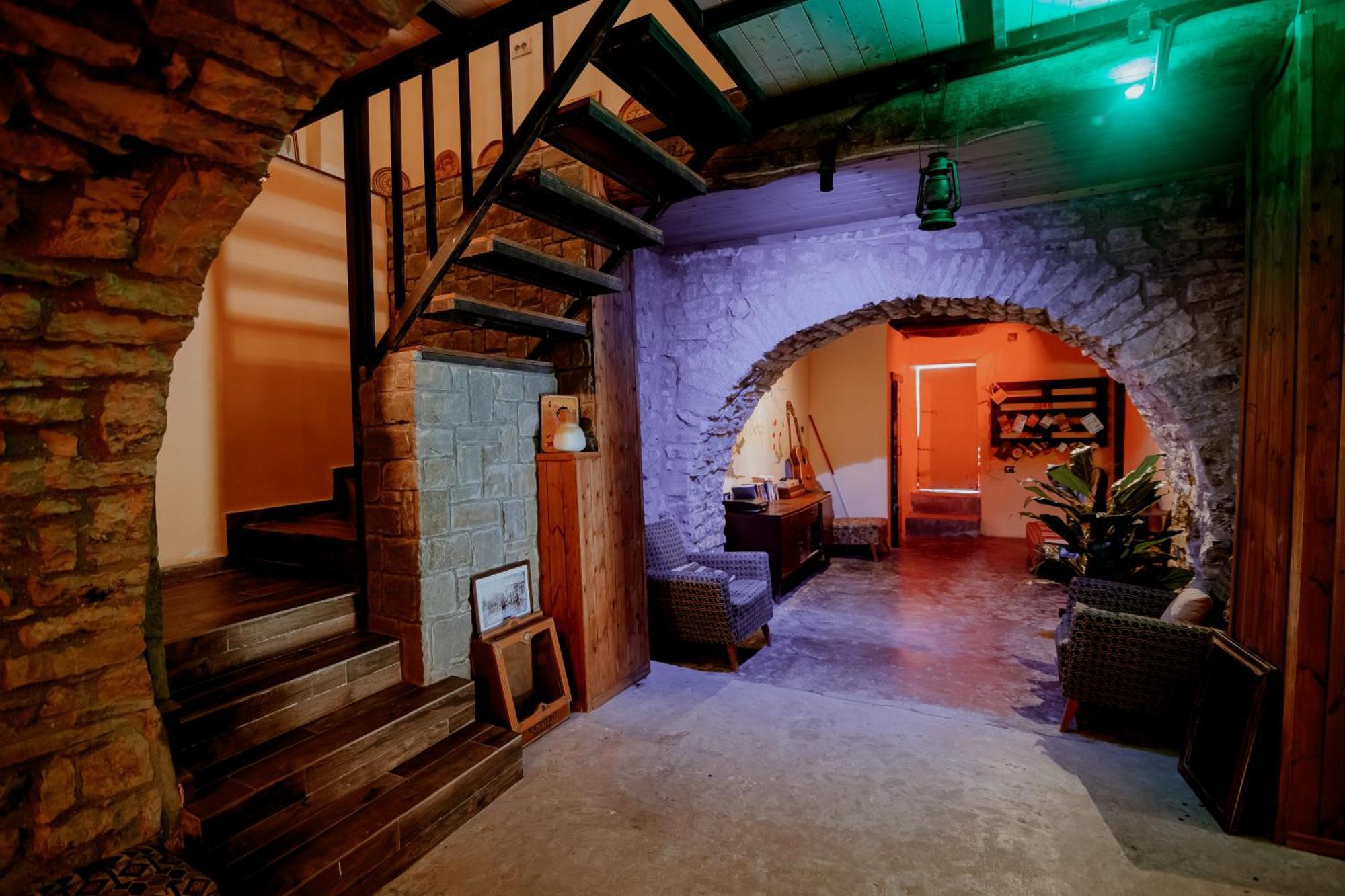 Berat Backpackers Hostel Exterior foto