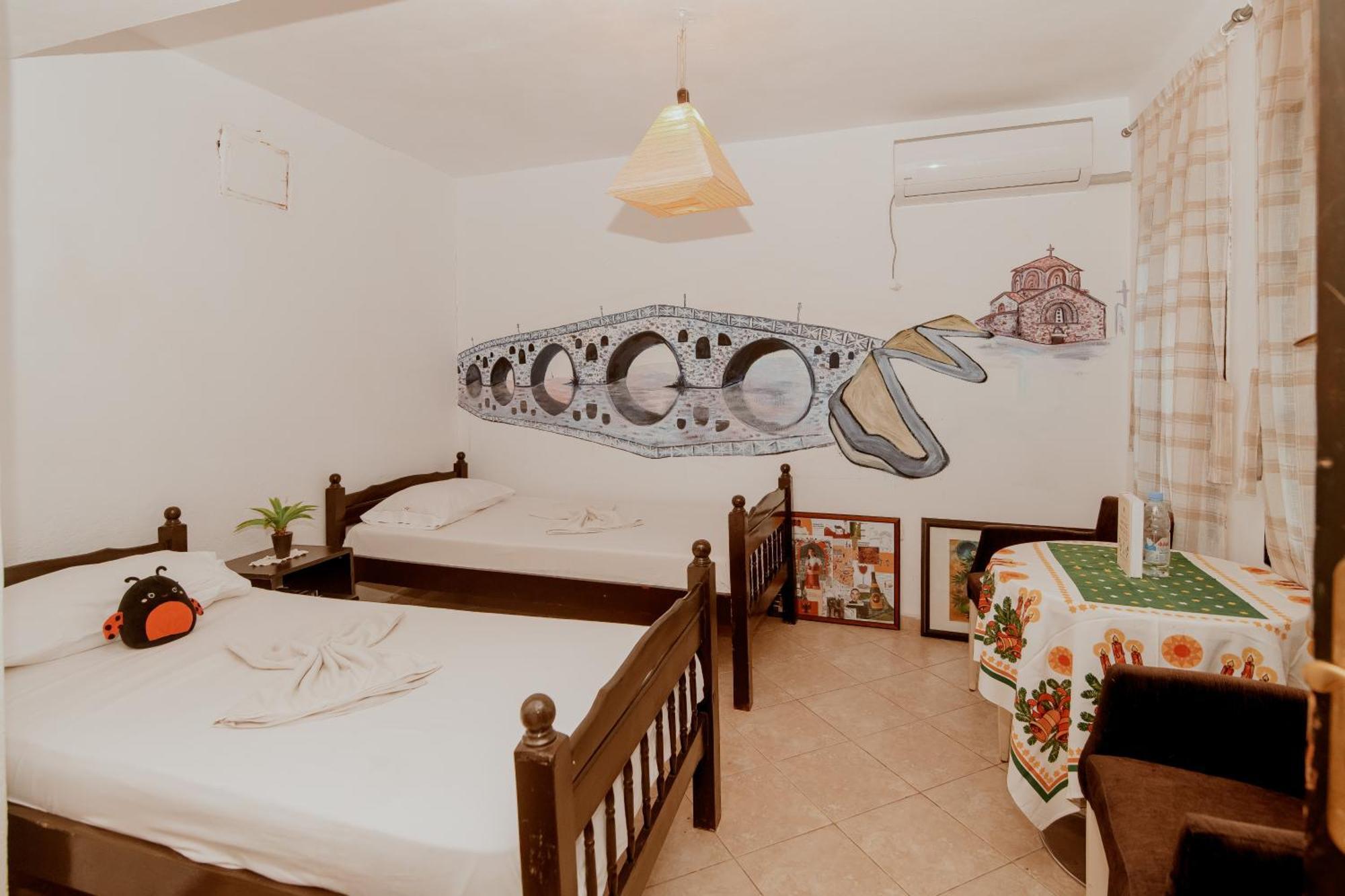 Berat Backpackers Hostel Exterior foto