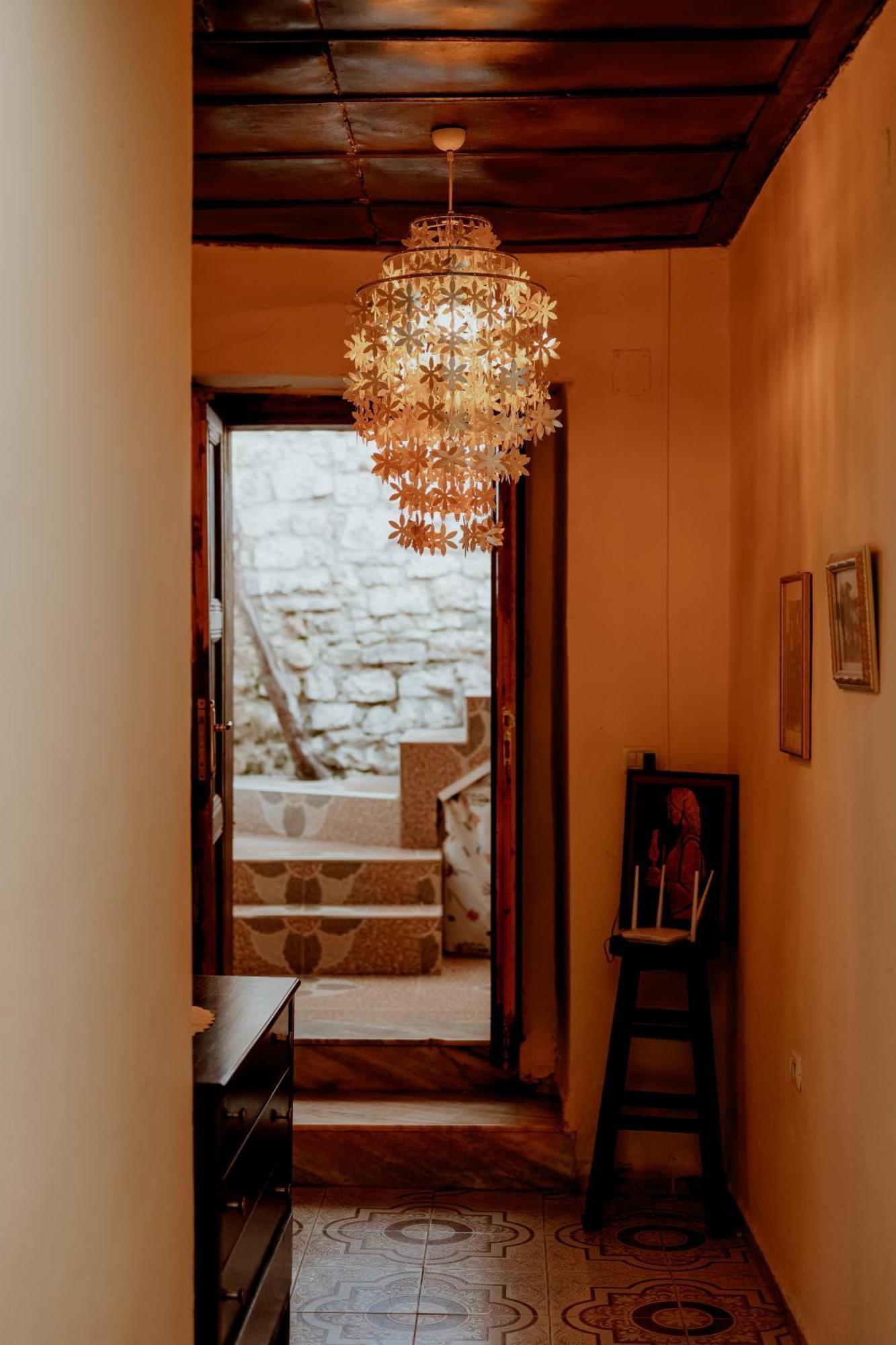 Berat Backpackers Hostel Exterior foto